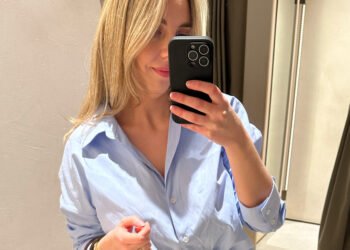 I Tried on Zara’s Linen Trousers and I am Utterly Bought